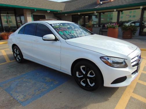 2015 Mercedes-Benz C-Class 4dr Sdn C 300 Luxury 4MATIC
