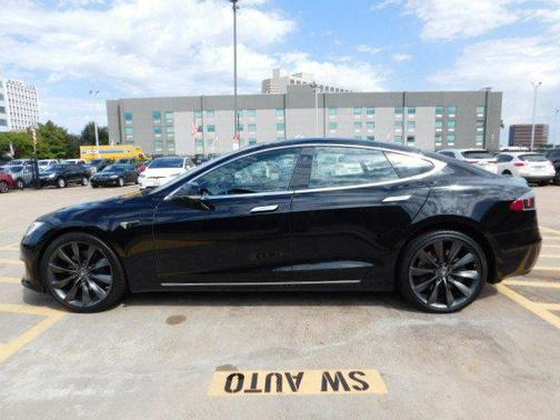 2018 Tesla Model S 75D