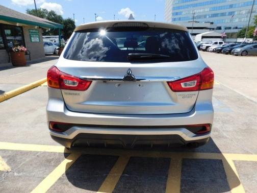 Alloy Silver Metallic 2018 Mitsubishi Outlander Sport ES 2.0 Manual