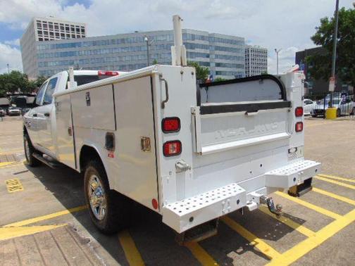2016 RAM 3500 Tradesman/SLT/Laramie