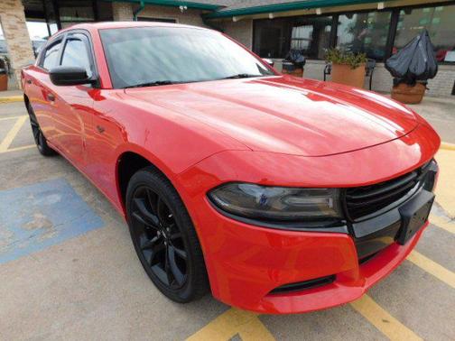 2017 Dodge Charger SE