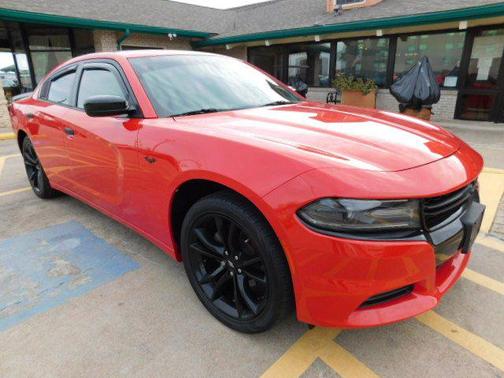 2017 Dodge Charger SE