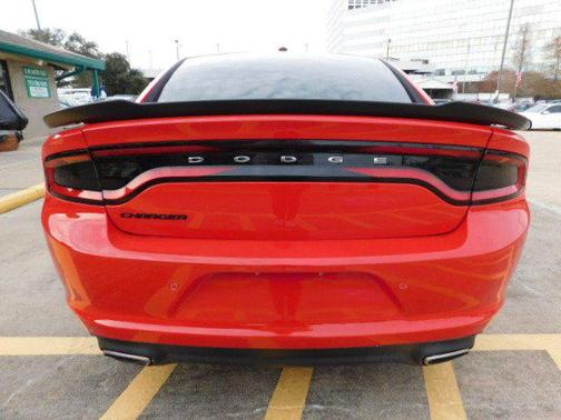 2017 Dodge Charger SE