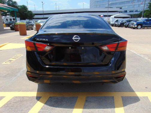 2023 Nissan Altima S FWD