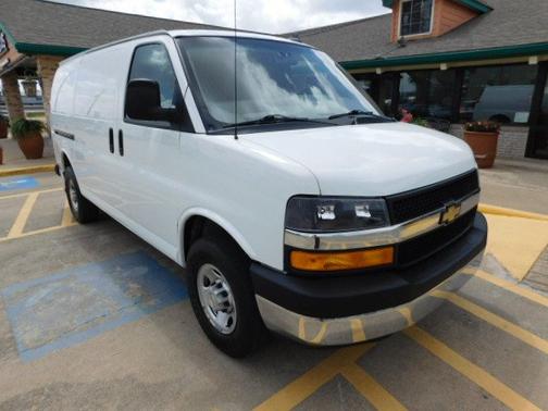 Special Exterior Color 2022 Chevrolet Express 2500 RWD 2500 135"