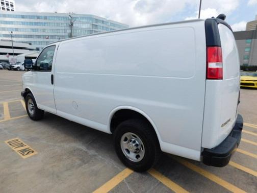 Special Exterior Color 2022 Chevrolet Express 2500 RWD 2500 135"