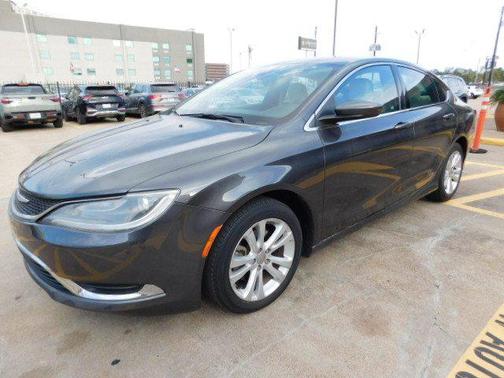 2016 Chrysler 200 Limited