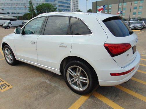 2016 Audi Q5 2.0T Premium Plus