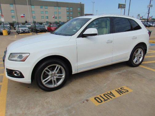 2016 Audi Q5 2.0T Premium Plus