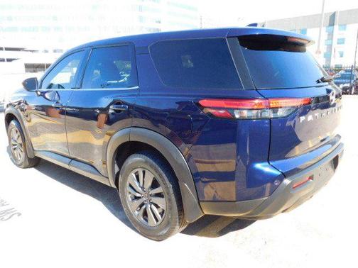 2022 Nissan Pathfinder S 2WD