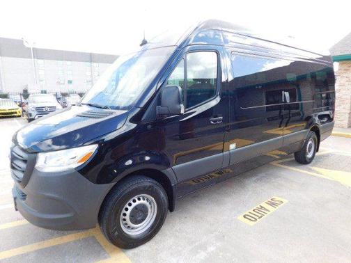 2025 Mercedes-Benz Sprinter 2500 High Roof