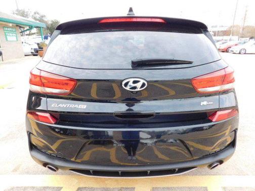 2019 Hyundai Elantra GT Base