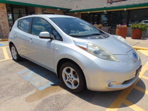 2011 Nissan Leaf SL