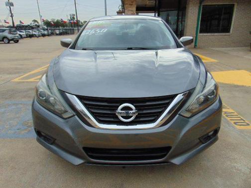 2016 Nissan Altima 2.5 SR