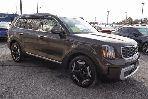 2025 Kia Telluride S