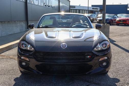 2017 FIAT 124 Spider Lusso