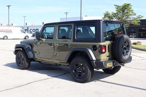 2025 Jeep Wrangler Sport