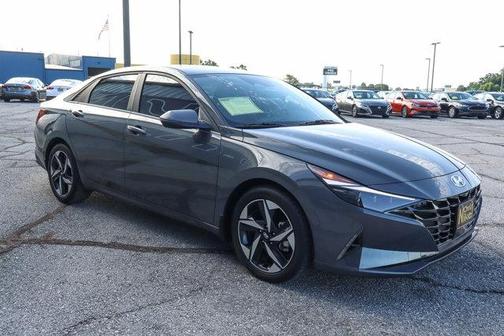 2023 Hyundai ELANTRA Limited