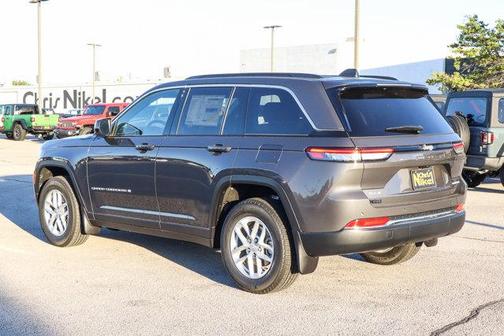 2025 Jeep Grand Cherokee Laredo X