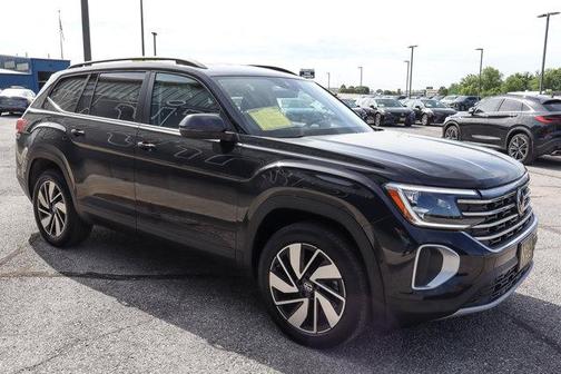 2024 Volkswagen Atlas 2.0T SE w/Technology