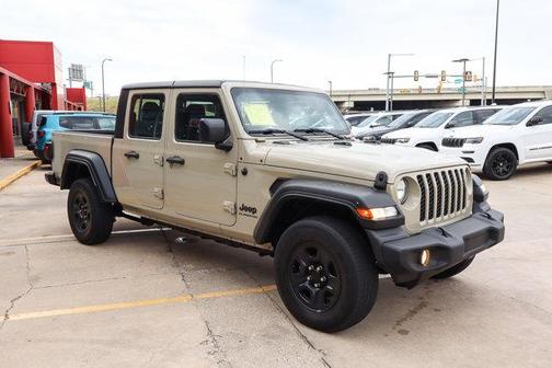 2020 Jeep Gladiator Sport