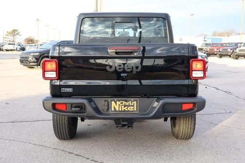 2026 Jeep Gladiator Sport