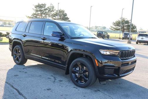 2025 Jeep Grand Cherokee L Laredo