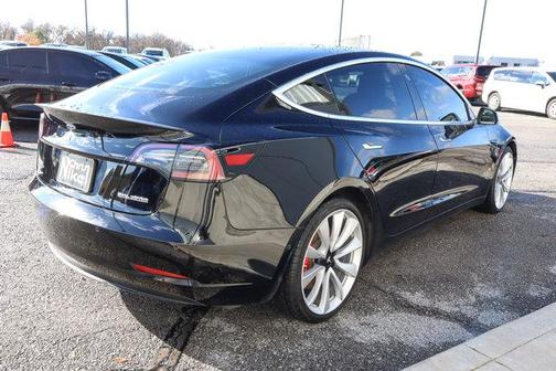 2019 Tesla Model 3 Performance