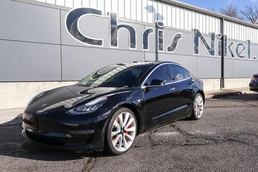 2019 Tesla Model 3 Performance