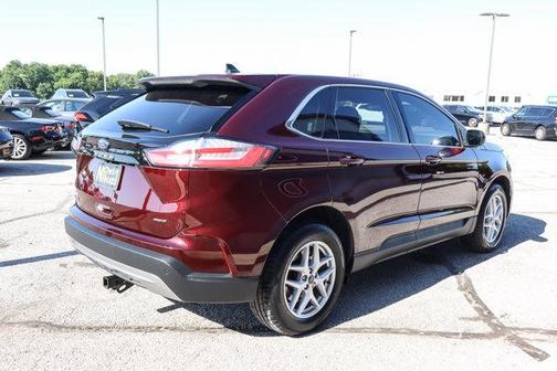 2022 Ford Edge SEL