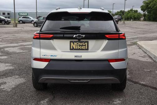 2023 Chevrolet Bolt EUV LT