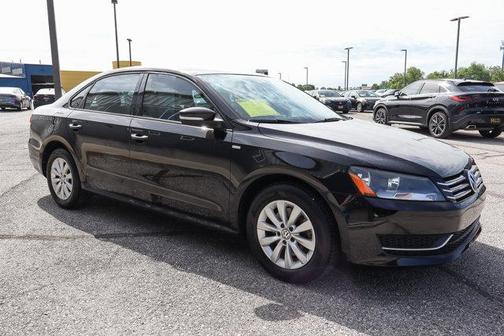 2014 Volkswagen Passat Auto Wolfsburg Ed
