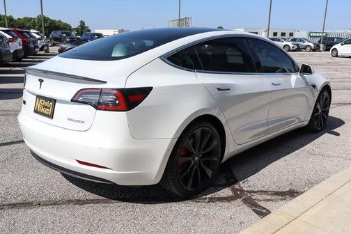 2020 Tesla Model 3 Performance