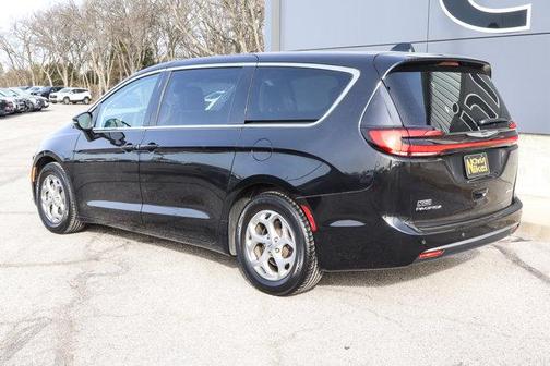 2024 Chrysler Pacifica Limited