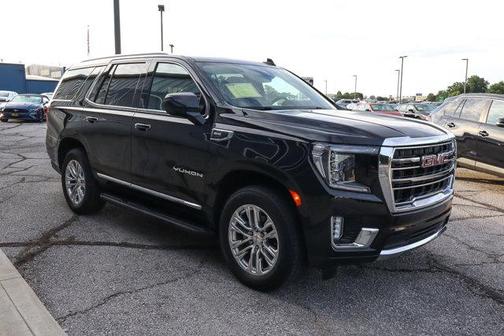 2023 GMC Yukon SLT