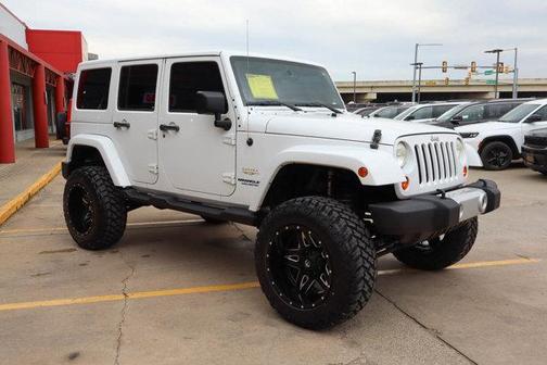 2013 Jeep Wrangler Unlimited Sahara