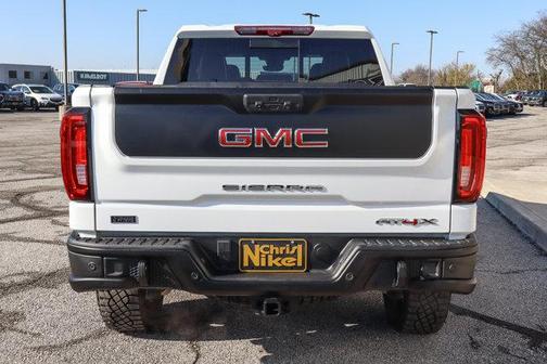 2023 GMC Sierra 1500 AT4X