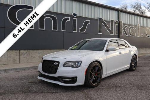 2023 Chrysler 300 300C