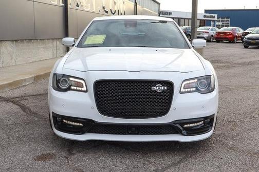 2023 Chrysler 300 300C