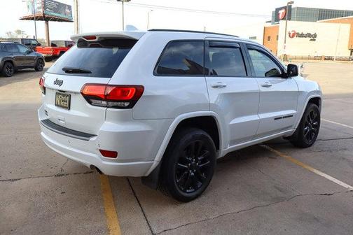 2021 Jeep Grand Cherokee Laredo X