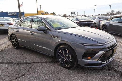 2025 Hyundai SONATA SEL