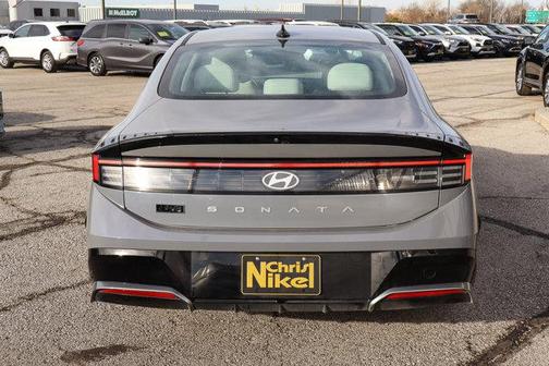 2025 Hyundai SONATA SEL