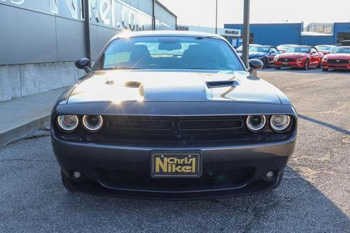 2022 Dodge Challenger SXT