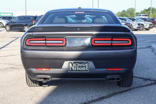 2022 Dodge Challenger SXT