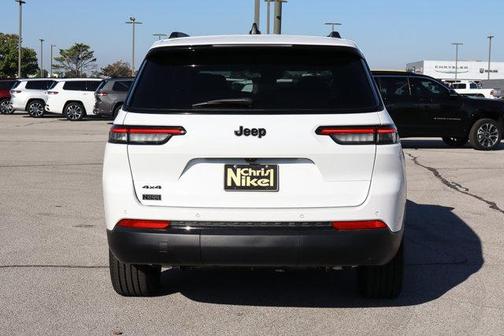 2025 Jeep Grand Cherokee L Laredo