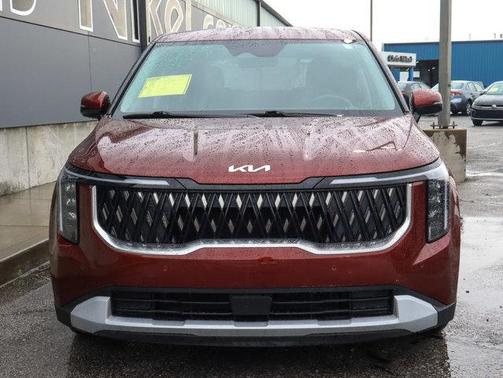 Flare Red 2025 Kia Carnival LXS