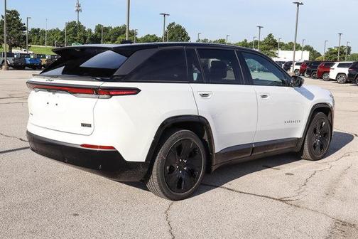 2025 Jeep Wagoneer S Launch Edition