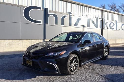 2023 Toyota Camry SE