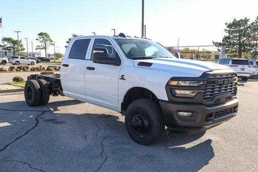 2026 RAM 3500 Tradesman/Big Horn
