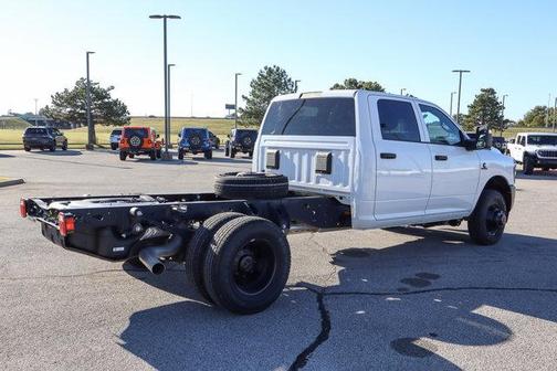 2026 RAM 3500 Tradesman/Big Horn